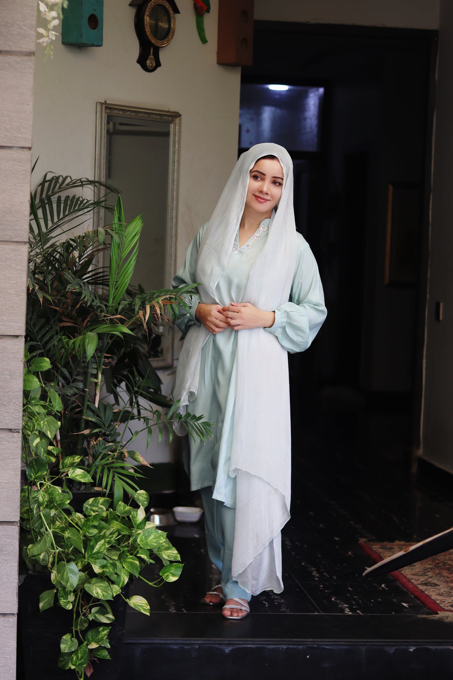 Grey raw silk suit 2Pcs (without dupatta)