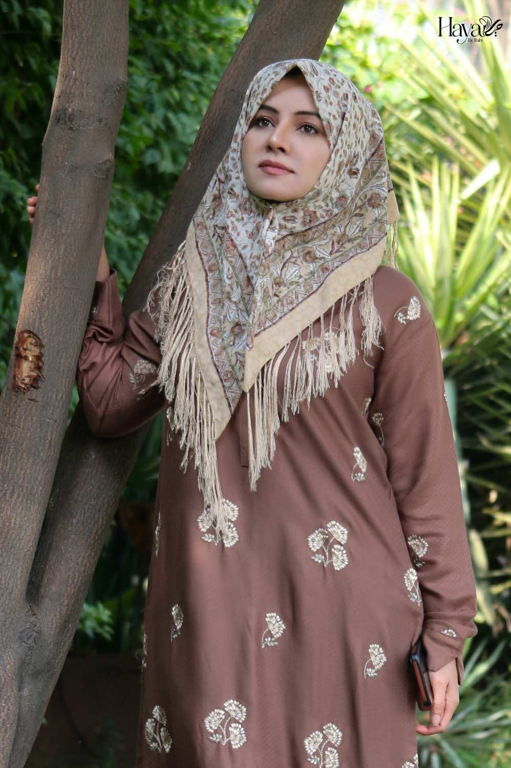 2 Pc Embroidered Brown